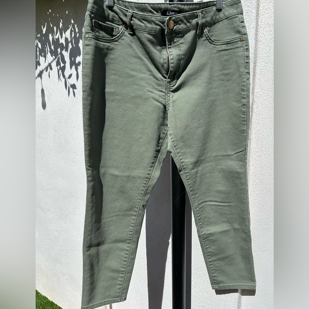 d. jeans Olive Green Women’s Slim Jeggings